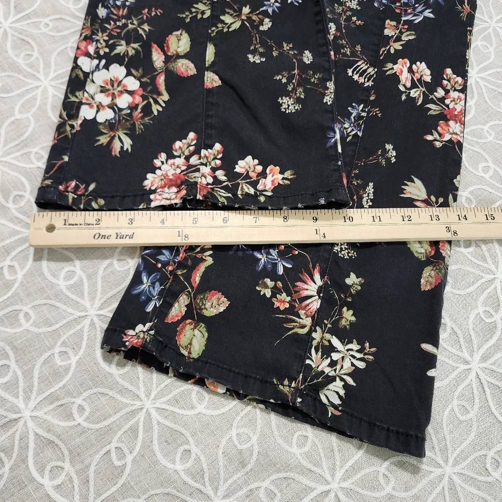 Anthropologie Pilcro The Demilune Floral Print Bootcut Utility Pants - Picture 15 of 16